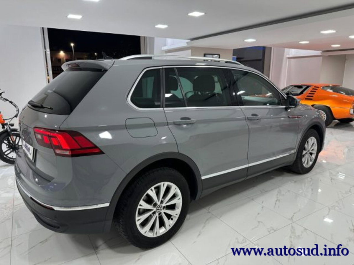 Volkswagen Tiguan 2.0 TDI SCR Life (7)
