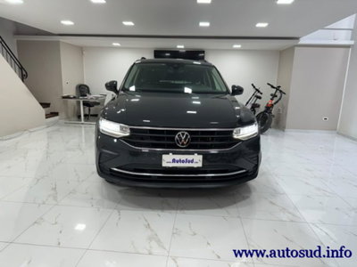 Volkswagen Tiguan 2.0 TDI 150 CV SCR DSG 4MOTION Life (2)