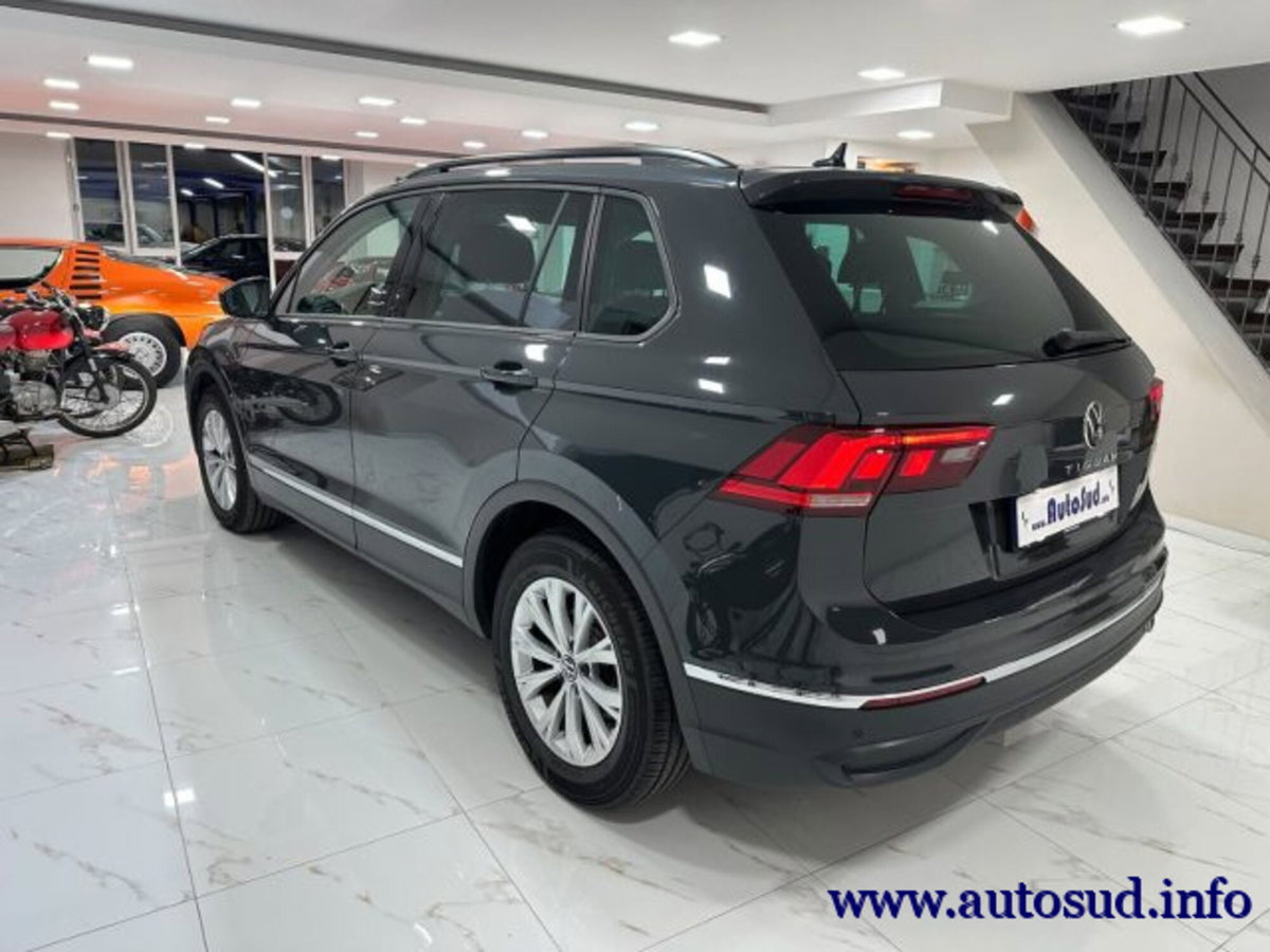 Volkswagen Tiguan 2.0 TDI 150 CV SCR DSG 4MOTION Life (5)