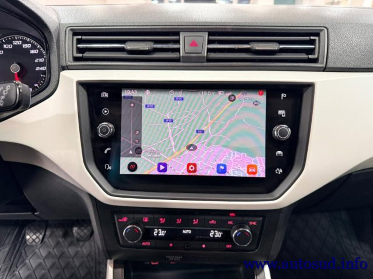 SEAT Arona 1.0 EcoTSI 110 CV DSG XCELLENCE (14)