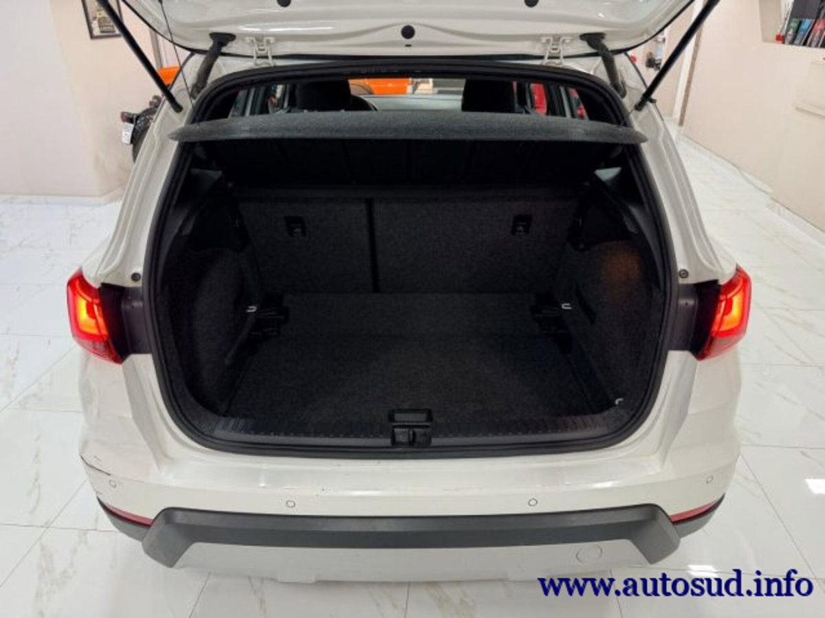 SEAT Arona 1.0 EcoTSI 110 CV DSG XCELLENCE (17)