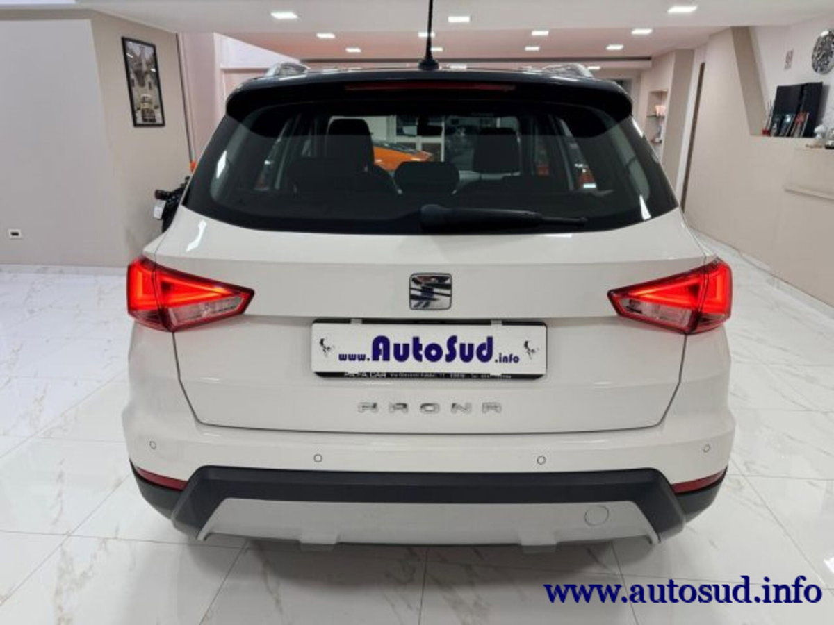 SEAT Arona 1.0 EcoTSI 110 CV DSG XCELLENCE (5)