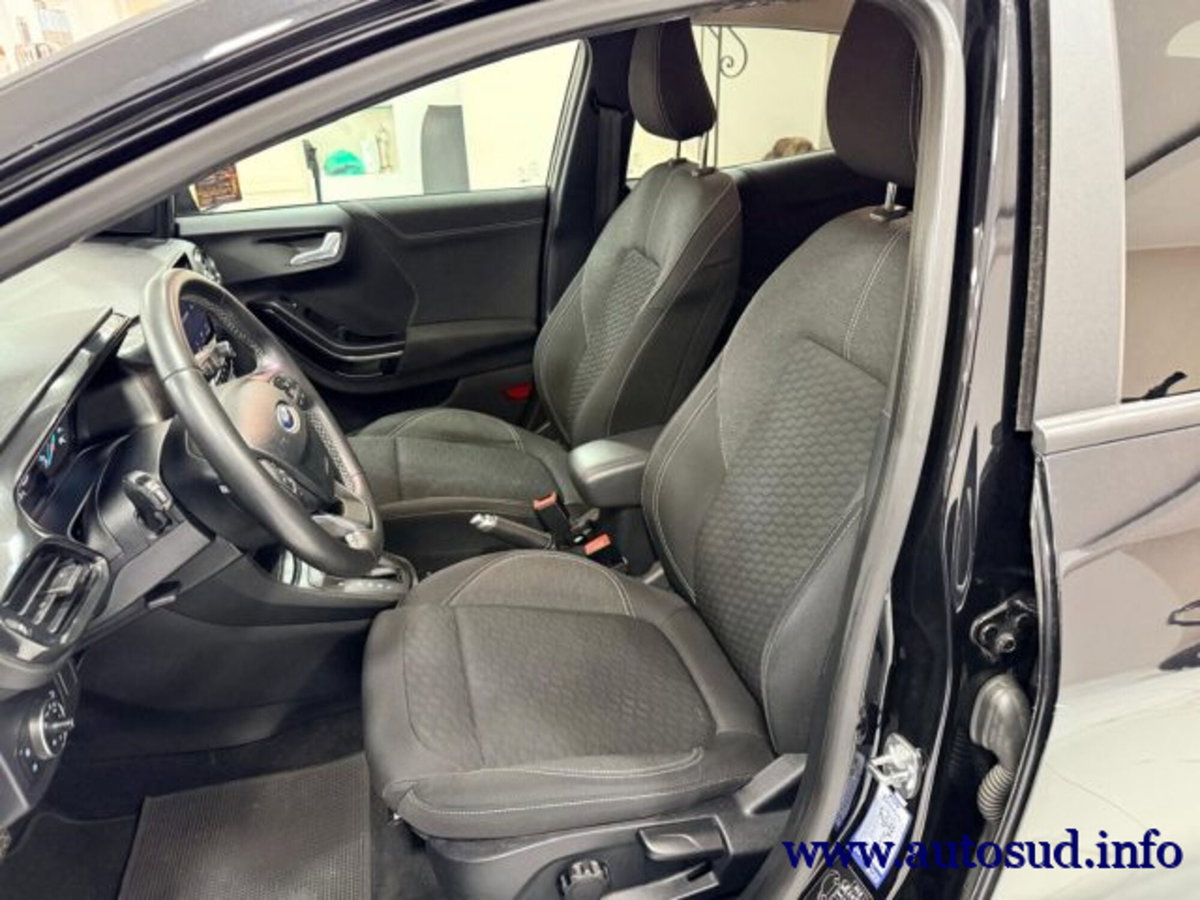 Ford Puma 1.0 EcoBoost Hybrid 125 CV S&S aut. Titanium X (10)