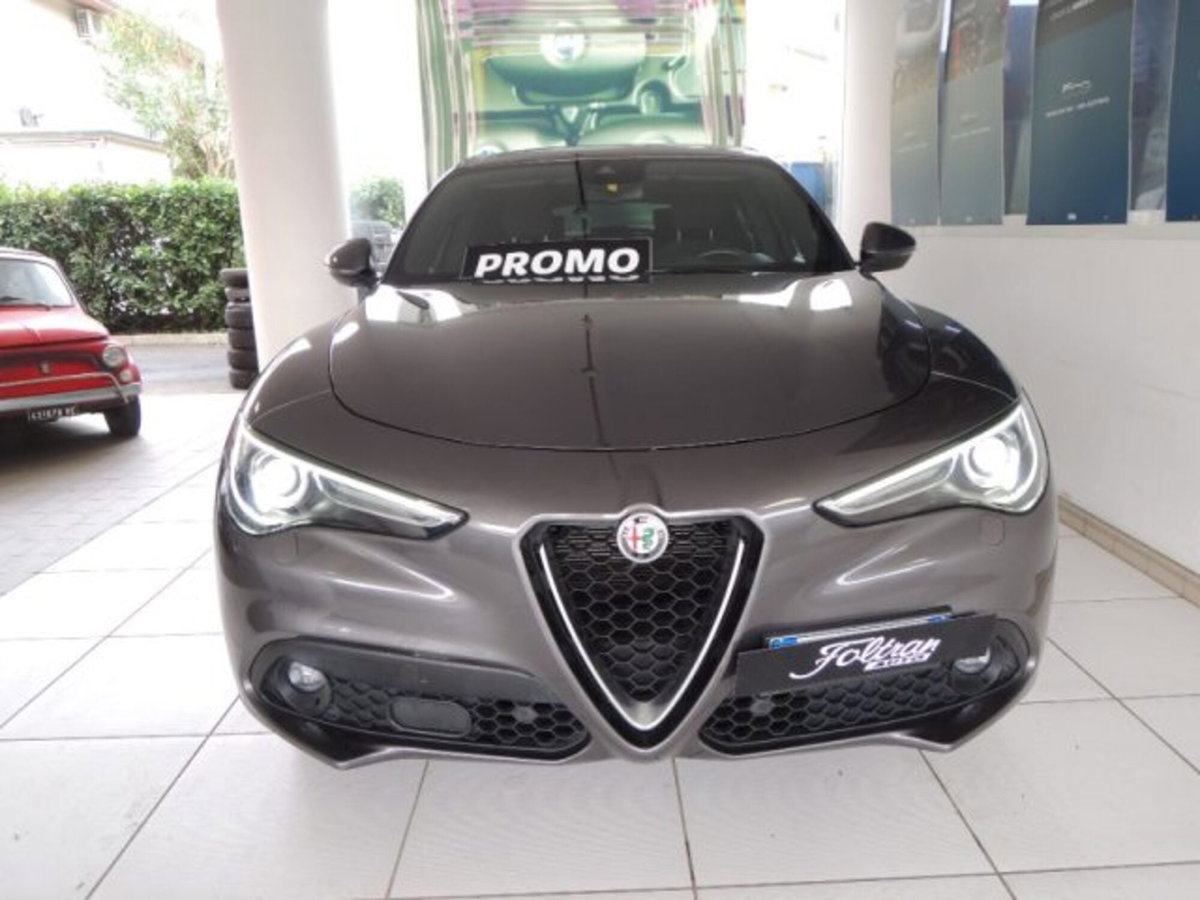 Alfa Romeo Stelvio Stelvio 2.2 Turbodiesel 190 CV AT8 Q4 Super Business (2)