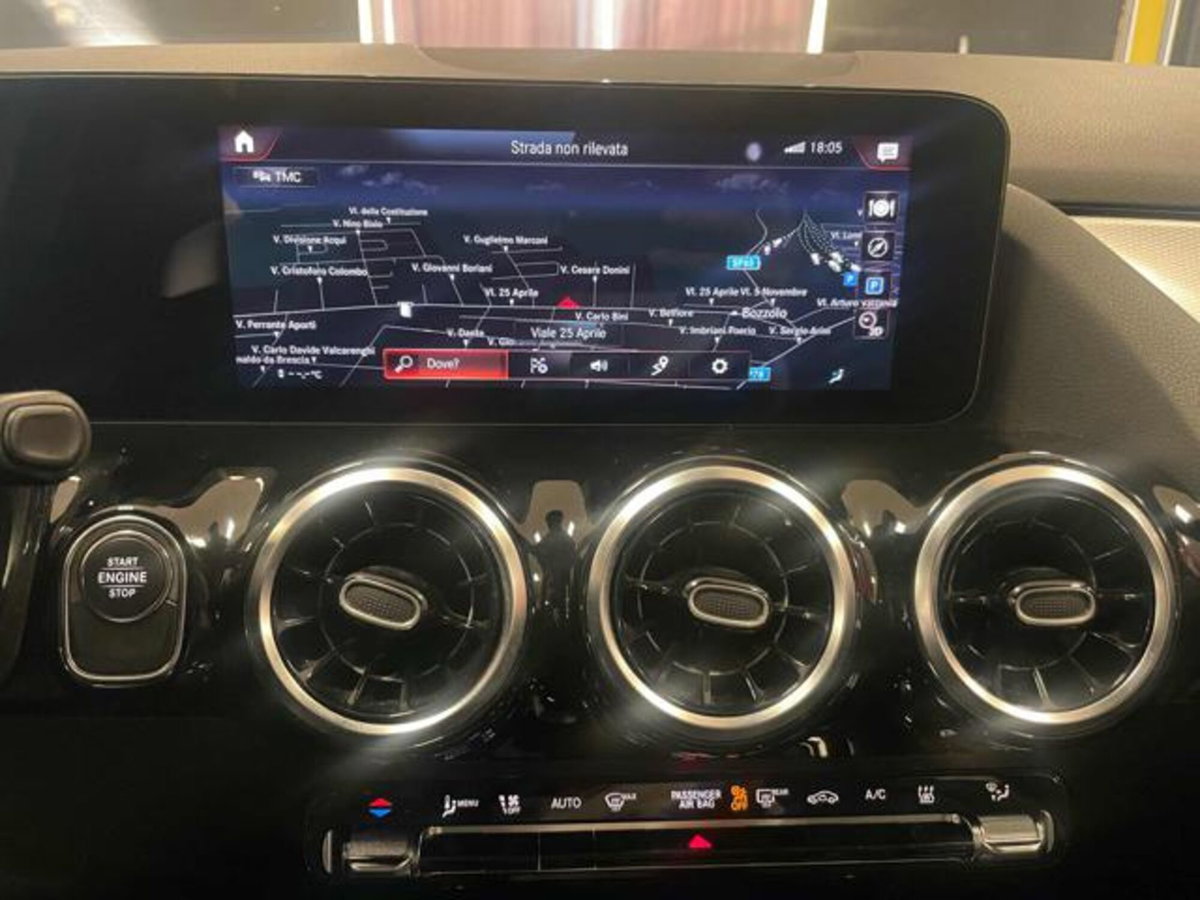 Mercedes-Benz GLA SUV 250 Premium (8)