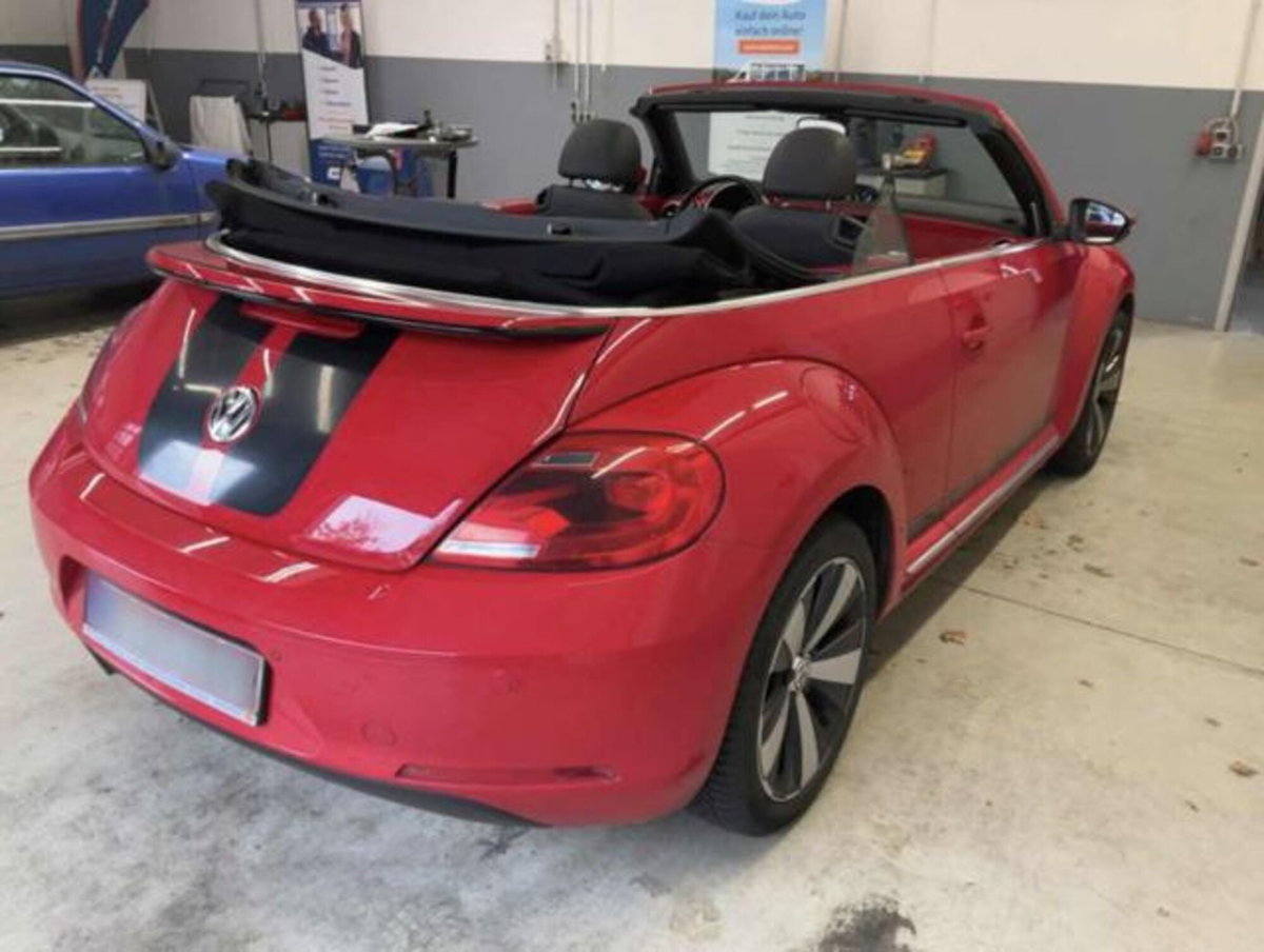 Volkswagen Maggiolino Cabrio 1.4 TSI Sport BlueMotion Technology (5)