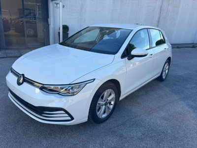 Volkswagen Golf 1.5 TGI Life usata