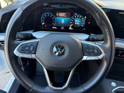 Volkswagen Golf 1.5 TGI Life (12)