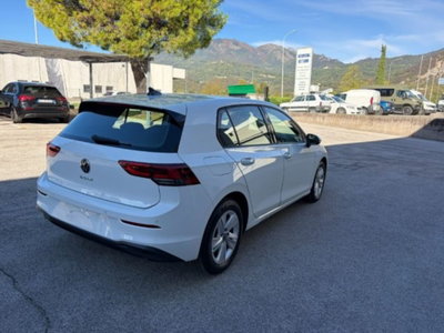 Volkswagen Golf 1.5 TGI Life (5)