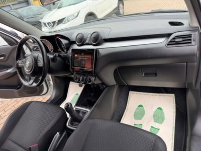 Suzuki Swift 1.2h Top 2wd (13)
