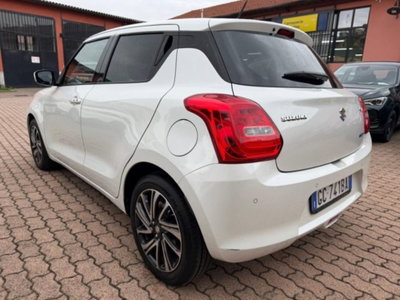 Suzuki Swift 1.2h Top 2wd (5)
