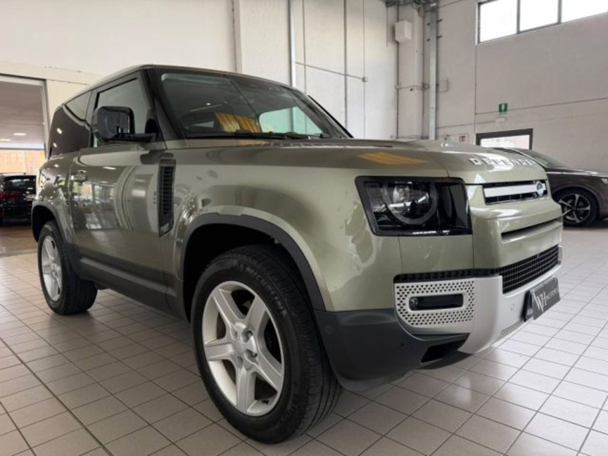 Land Rover Defender 90 3.0D I6 200 CV AWD Auto S (3)