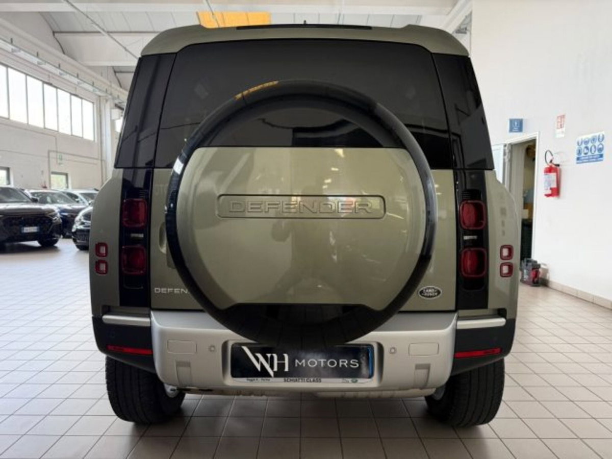 Land Rover Defender 90 3.0D I6 200 CV AWD Auto S (5)