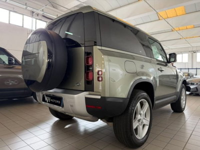 Land Rover Defender 90 3.0D I6 200 CV AWD Auto S (6)