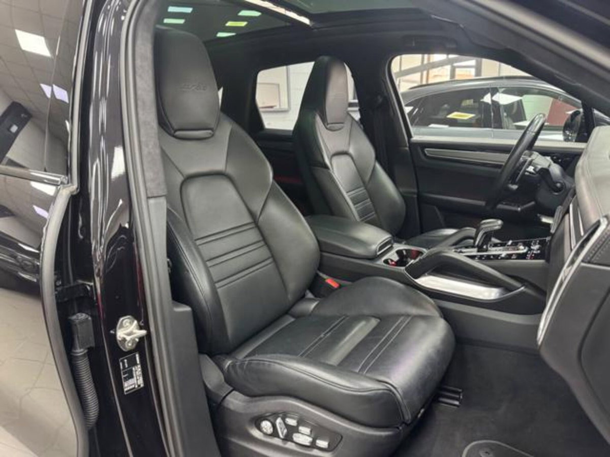 Porsche Cayenne 4.0 V8 Turbo (13)