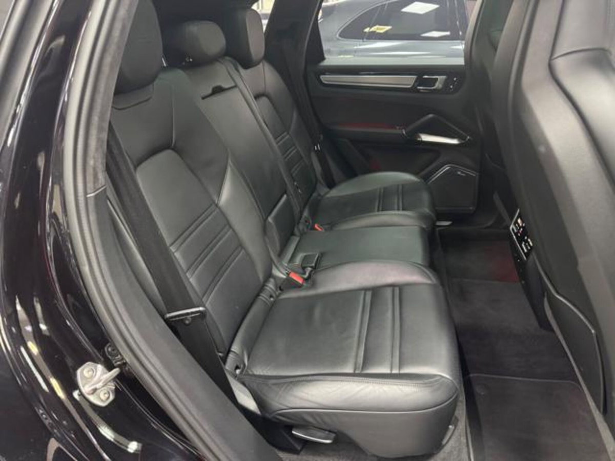 Porsche Cayenne 4.0 V8 Turbo (14)