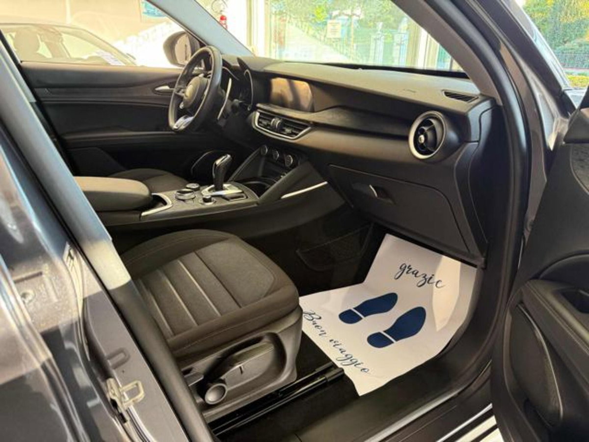 Alfa Romeo Stelvio Stelvio 2.2 Turbodiesel 190 CV AT8 Q4 Super Business (12)