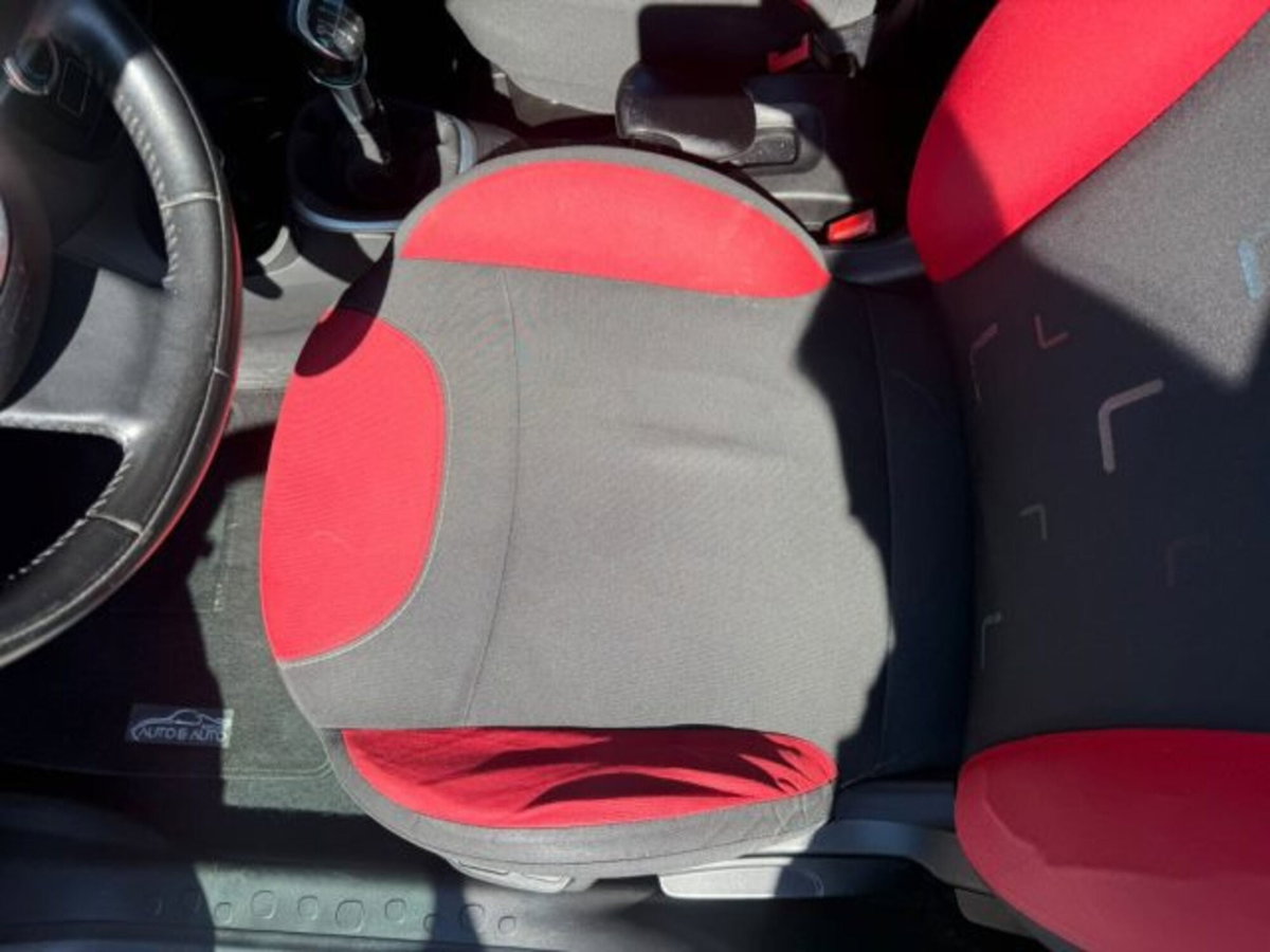 Fiat 500L 1.6 Multijet 120 CV Lounge (12)