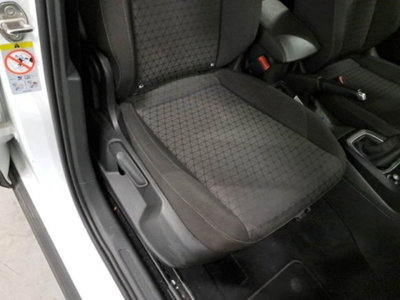 Volkswagen T-Cross 1.0 TSI Style BMT (9)