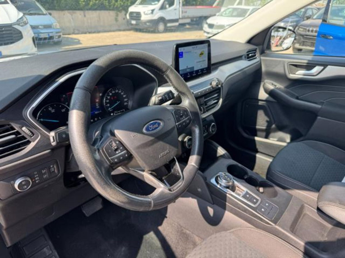 Ford Kuga 2.5 Full Hybrid 190 CV CVT AWD ST-Line Design (6)