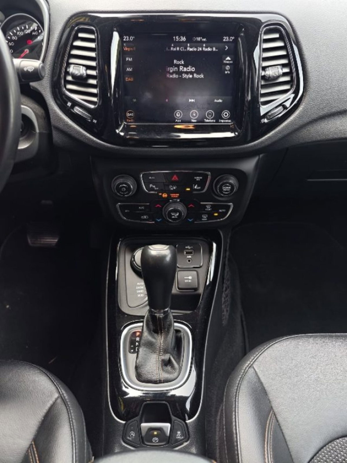 Jeep Compass 2.0 Multijet II aut. 4WD Limited (17)