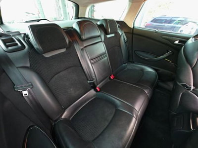 Citroen C5 Station Wagon 2.0 HDi 140 Exclusive Style (14)