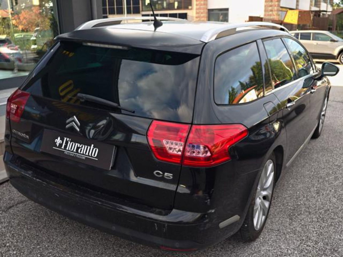 Citroen C5 Station Wagon 2.0 HDi 140 Exclusive Style (3)