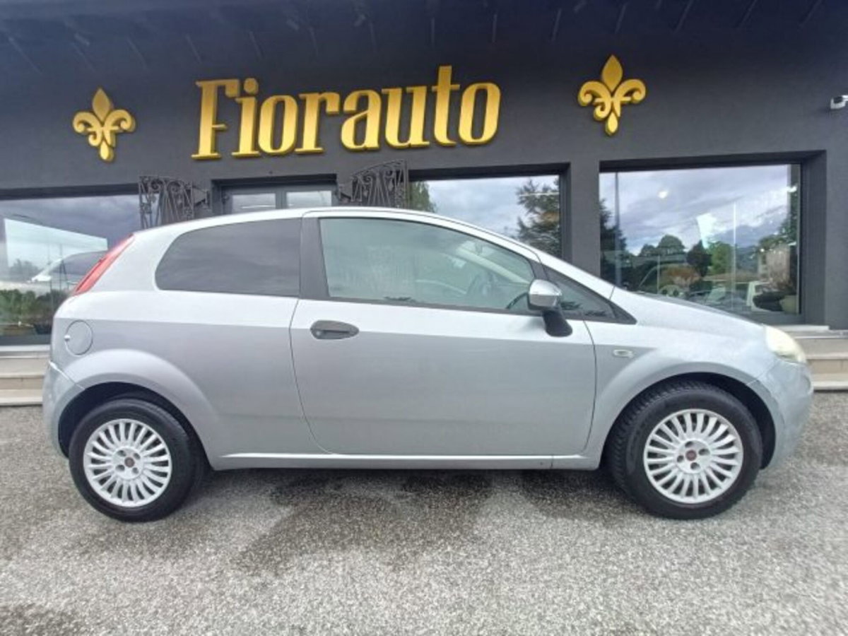 Fiat Grande Punto 1.3 MJT 75 3p.Van Actual 2pt (3)