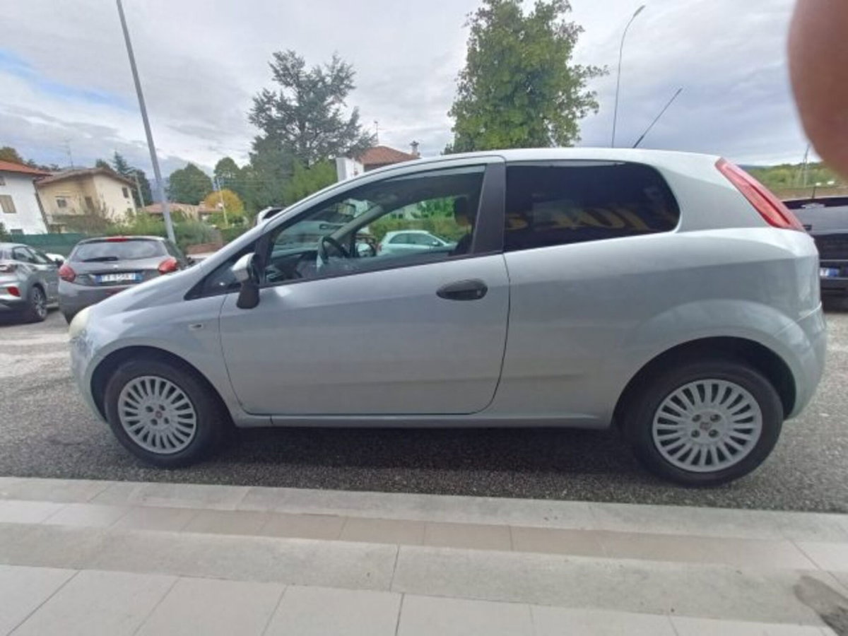 Fiat Grande Punto 1.3 MJT 75 3p.Van Actual 2pt (7)