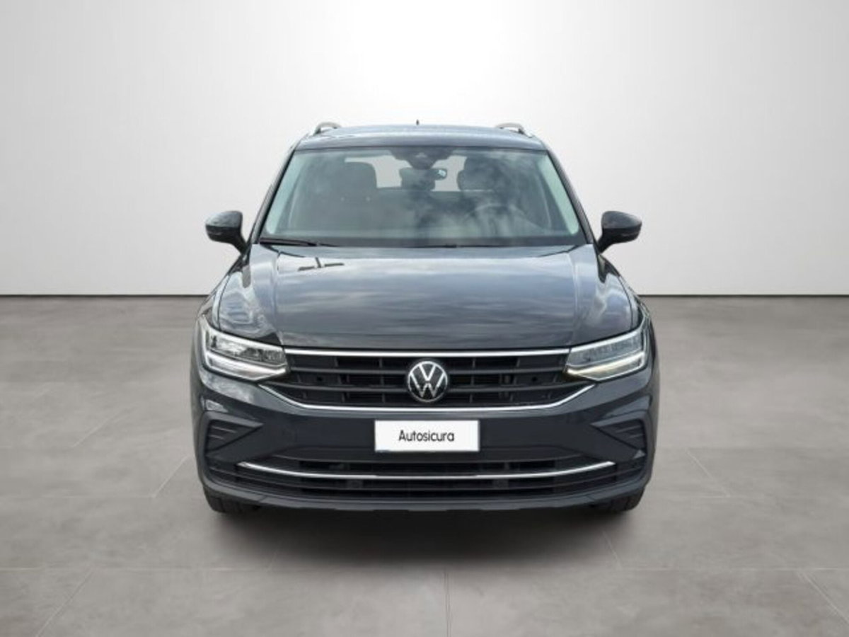 Volkswagen Tiguan 2.0 TDI 150 CV SCR DSG 4MOTION Life (2)