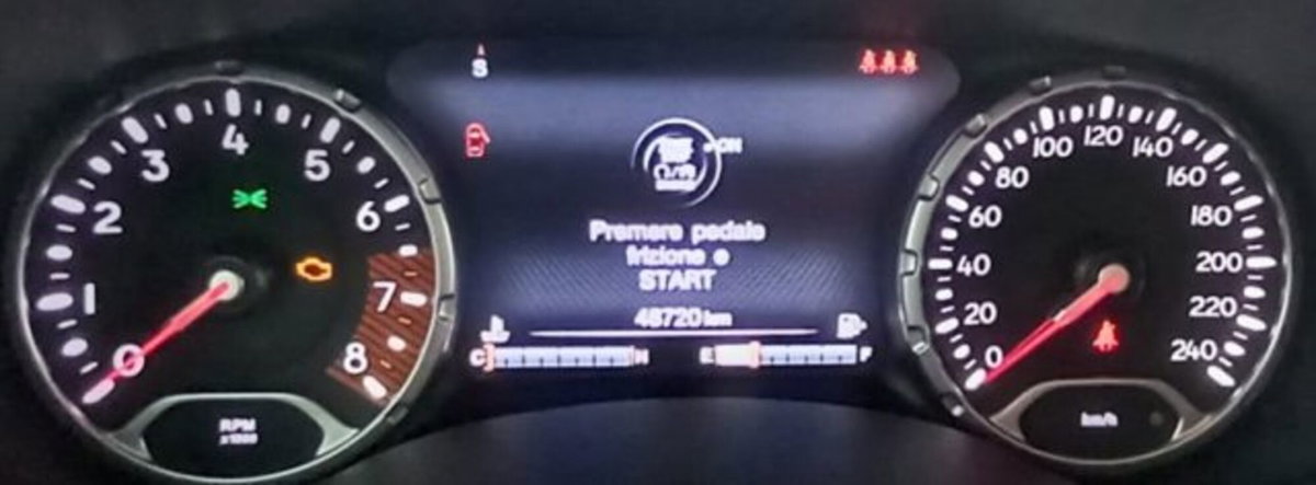 Jeep Renegade 1.0 T3 Limited (15)