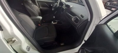 Jeep Renegade 1.0 T3 Limited (9)