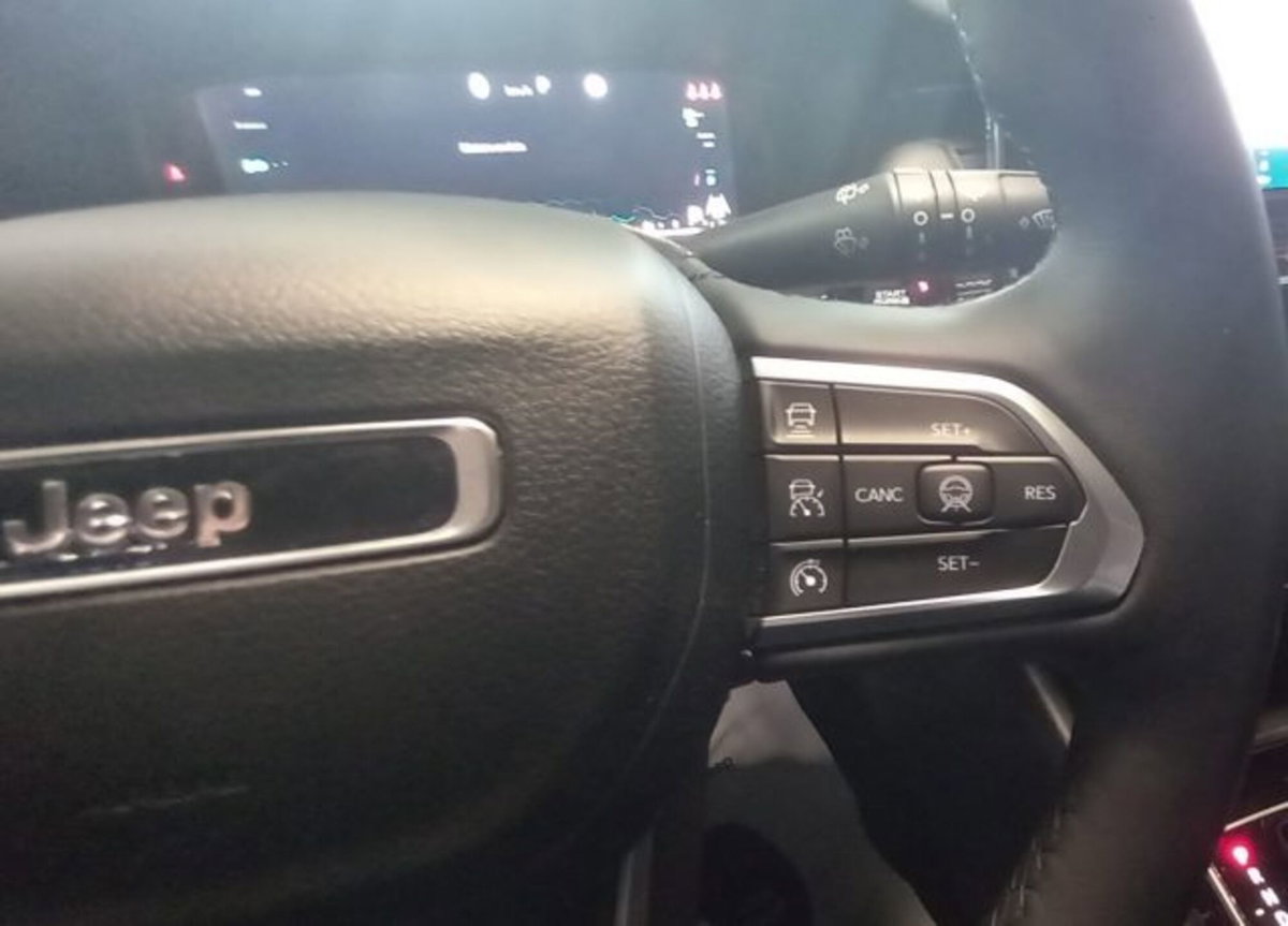 Jeep Compass 1.3 T4 190 CV PHEV AT6 4xe Longitude (12)