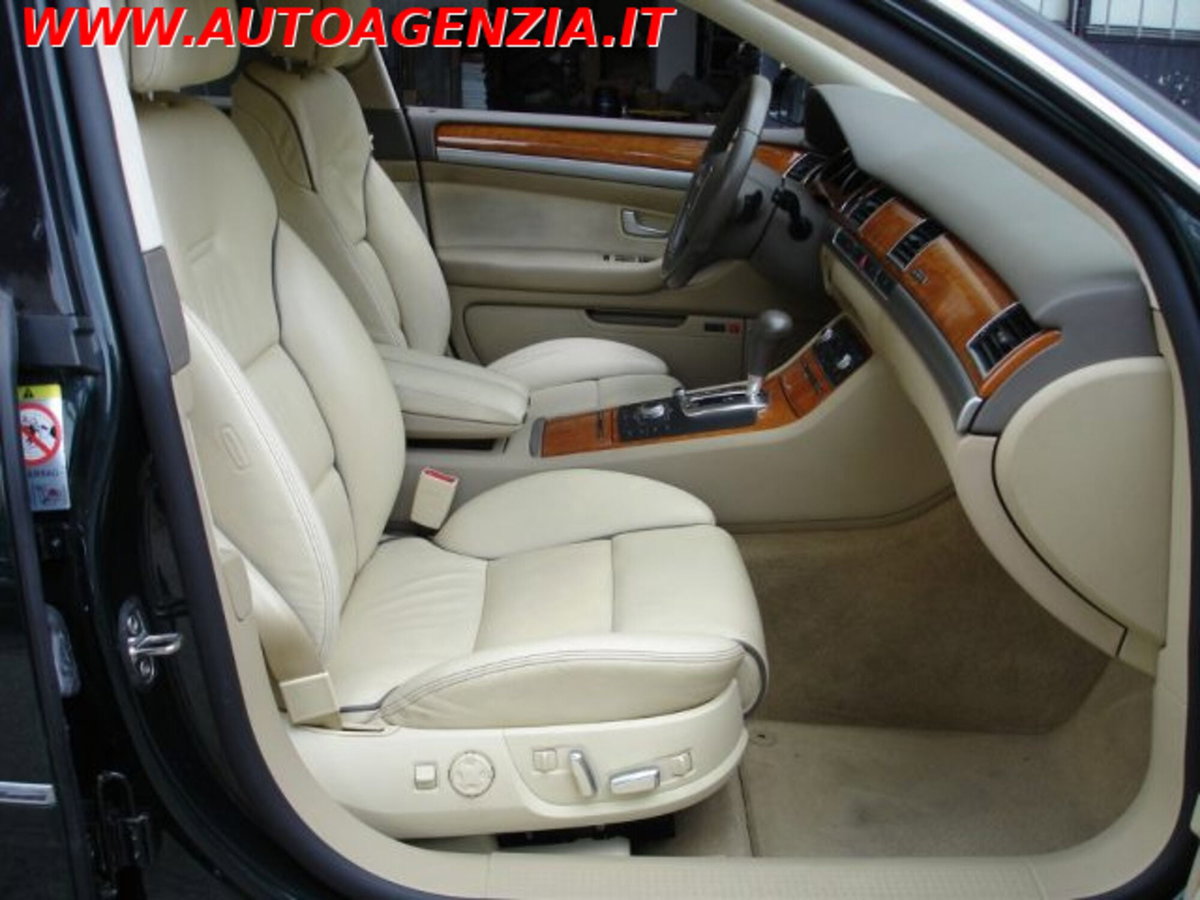 Audi A8 3.0 V6 TDI F.AP. quattro tiptronic (11)