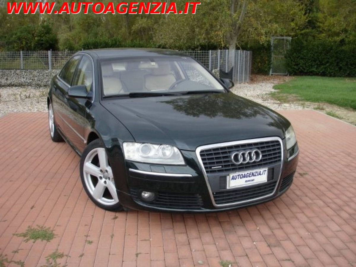 Audi A8 3.0 V6 TDI F.AP. quattro tiptronic (2)