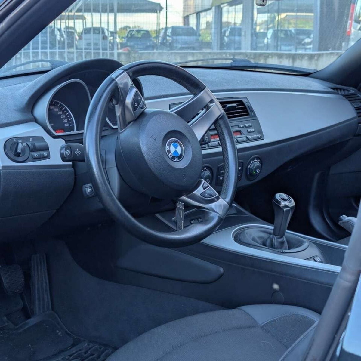 BMW Z4 Cabrio Z4 2.0i cat Roadster (6)