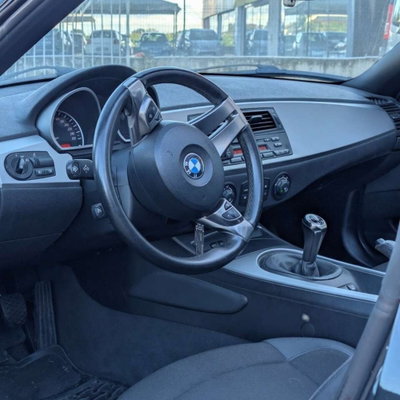 BMW Z4 Cabrio Z4 2.0i cat Roadster (6)