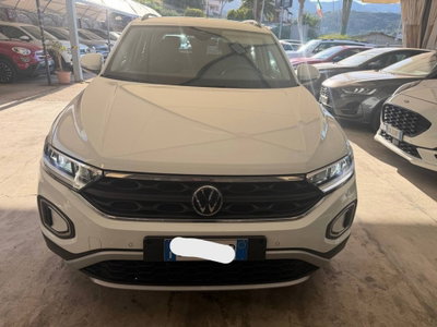 Volkswagen T-Roc 2.0 tdi Life 150cv dsg usata