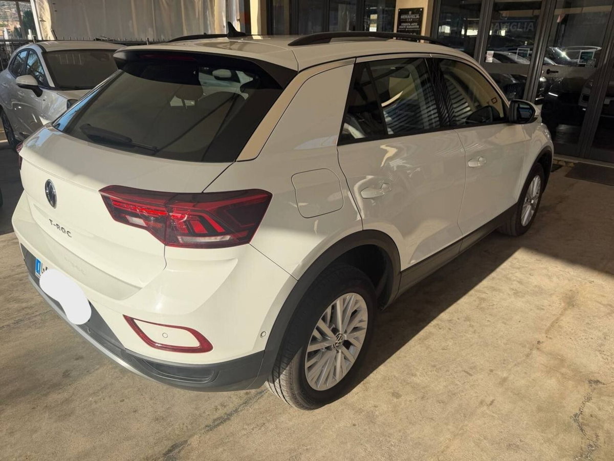 Volkswagen T-Roc 2.0 tdi Life 150cv dsg (4)