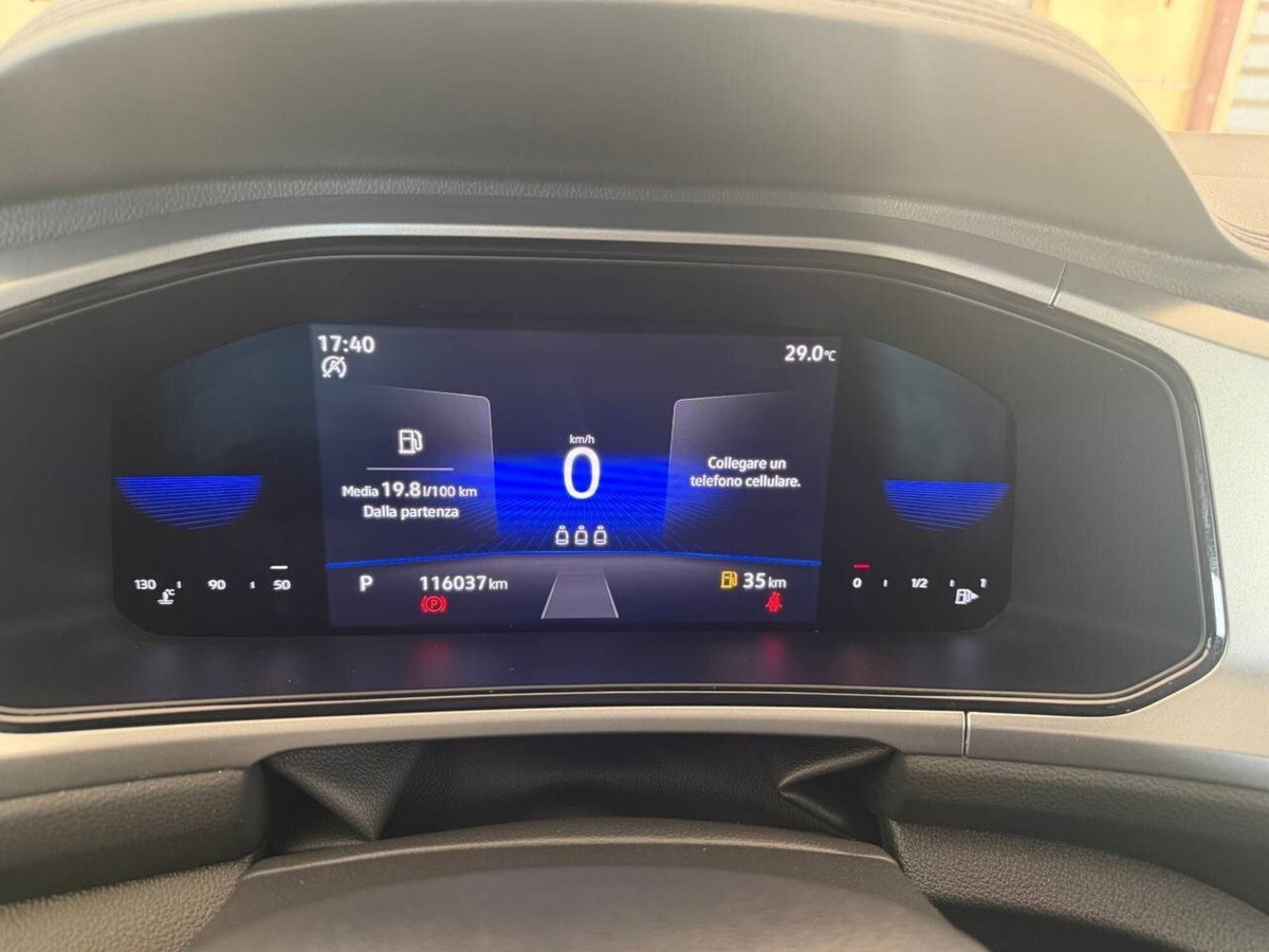 Volkswagen T-Roc 2.0 tdi Life 150cv dsg (9)
