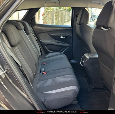 Peugeot 3008 BlueHDi 130 S&S Allure (9)
