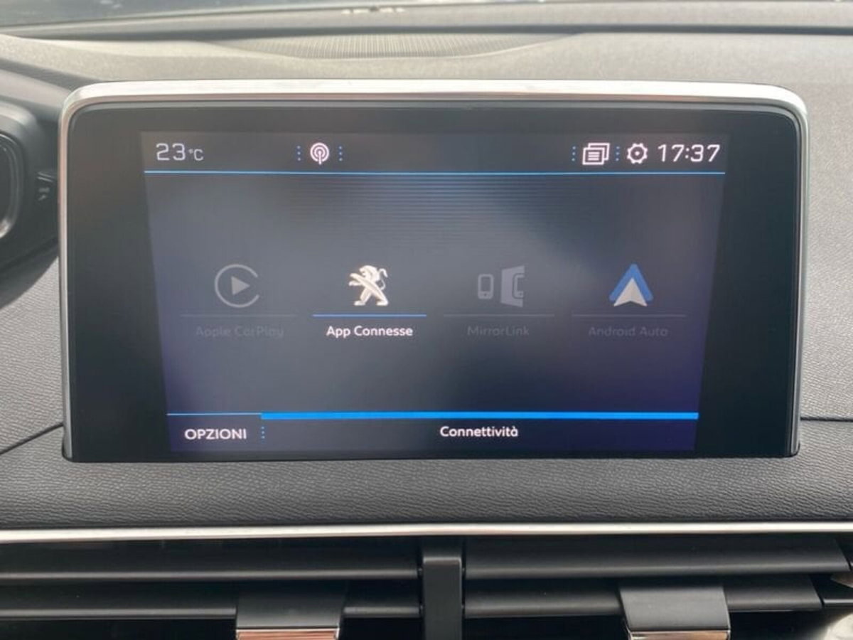 Peugeot 3008 BlueHDi 130 S&S EAT8 Active Business (19)