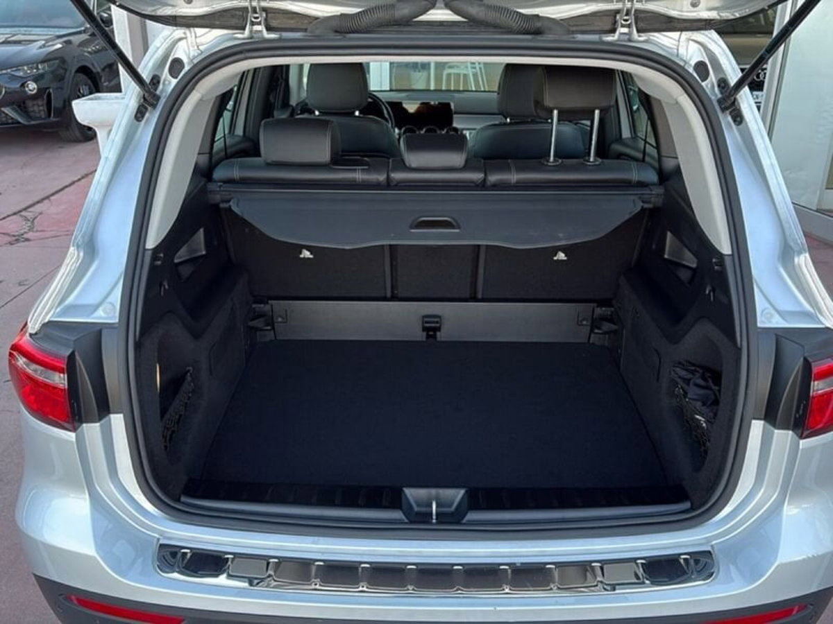 Mercedes-Benz GLB 200 d Executive auto (16)