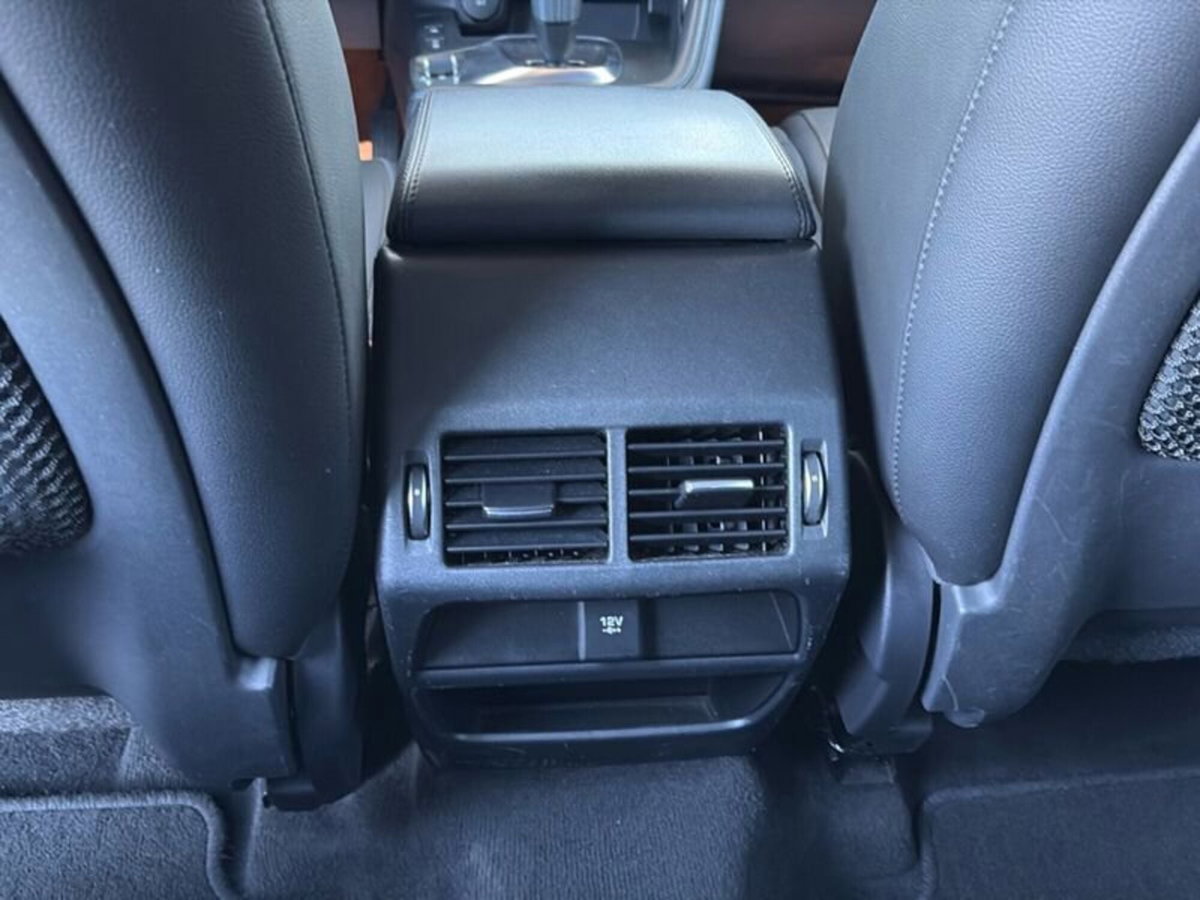 Jaguar E-Pace 2.0D 180 CV AWD S (20)