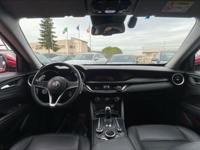 Alfa Romeo Stelvio Stelvio 2.2 Turbodiesel 180 CV AT8 RWD Business (13)