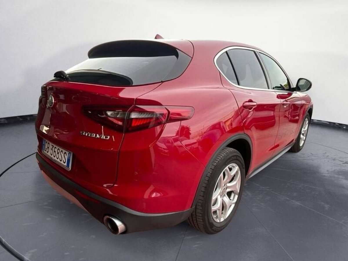 Alfa Romeo Stelvio Stelvio 2.2 Turbodiesel 180 CV AT8 RWD Business (5)