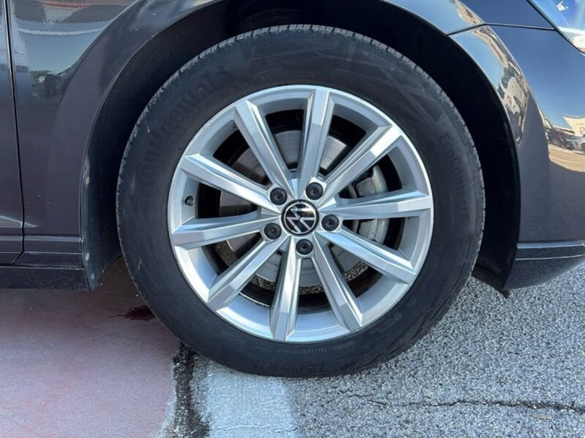 Volkswagen Passat Variant 2.0 TDI SCR EVO DSG Business (11)