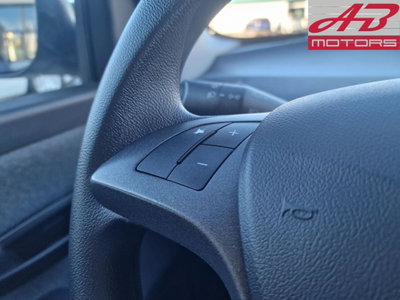 Lancia Ypsilon 1.2 69 CV 5 porte GPL Ecochic Elefantino Blu (17)