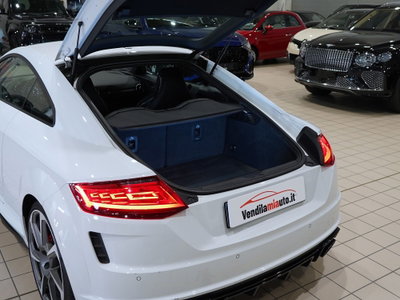 Audi TT RS Coupé 2.5 TFSI quattro S tronic (12)