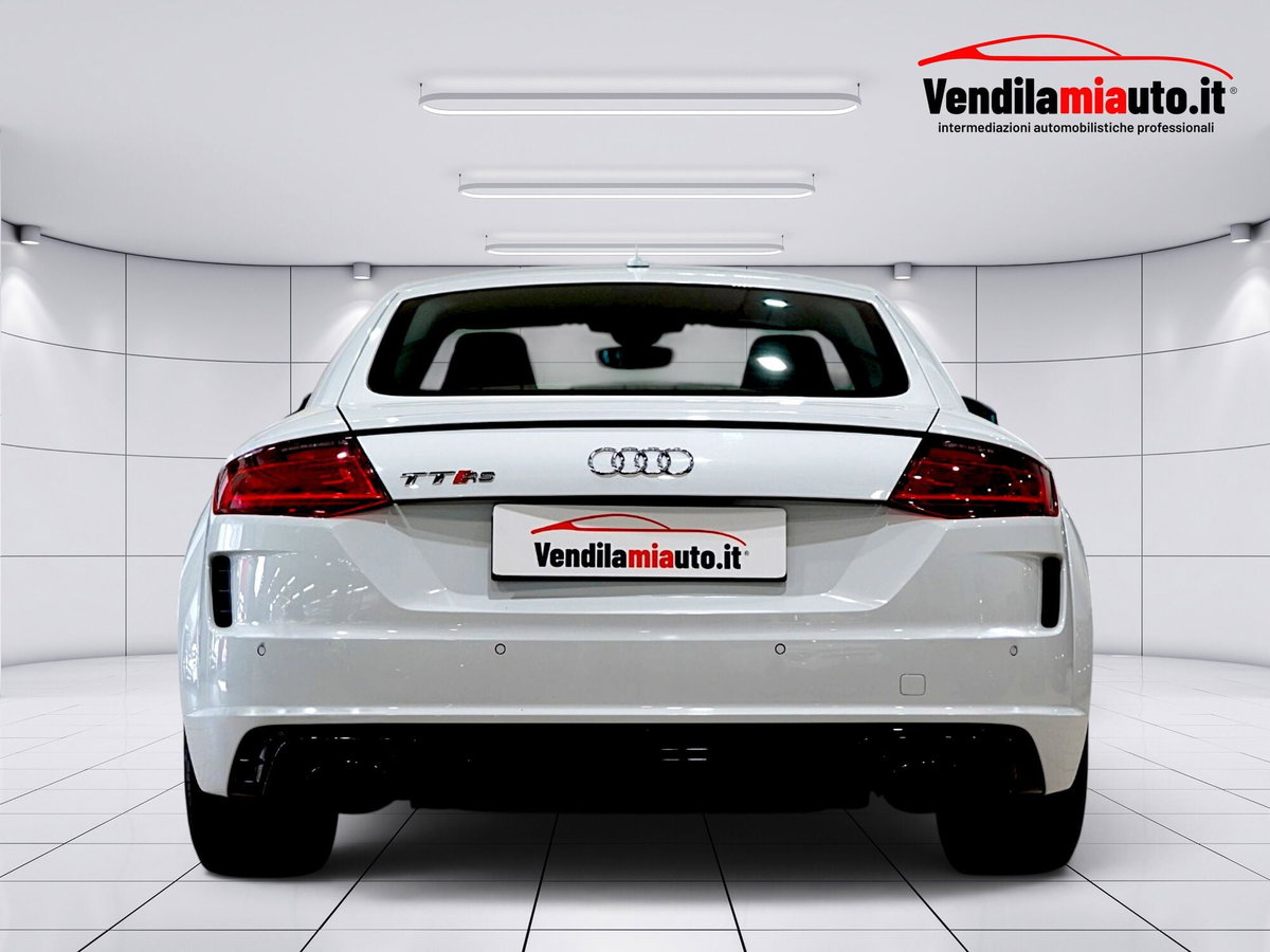 Audi TT RS Coupé 2.5 TFSI quattro S tronic (15)